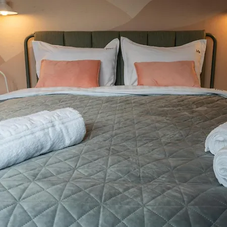 Mohost Nook - Exclusive 3-bedroom Mountain Villa