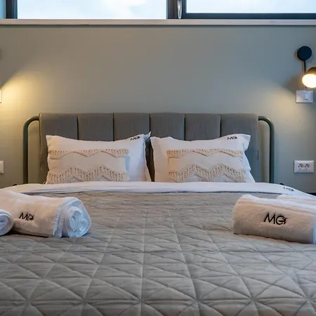 Villa Mohost Nook - Exclusive 3-bedroom Mountain *